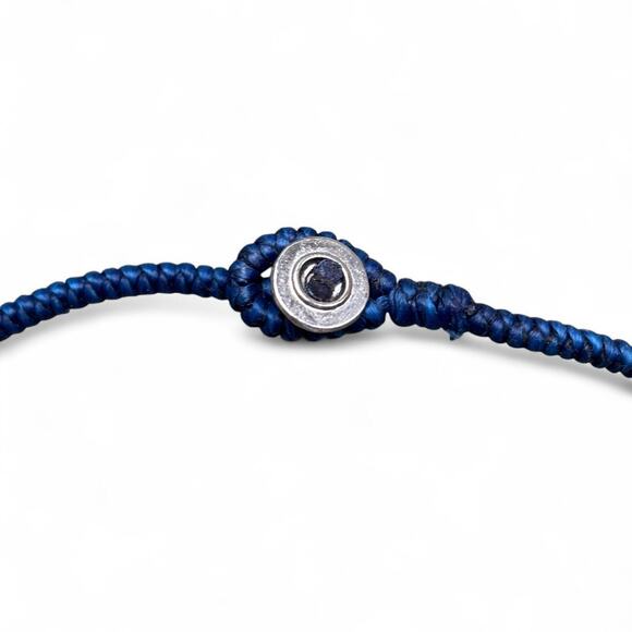 Segmented worry fish corded necklace - Picture 3 of 4